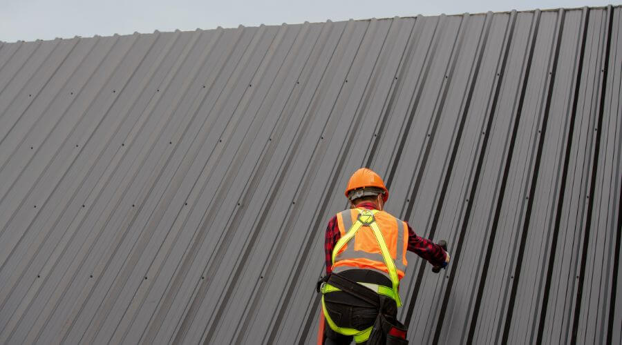 Expert Emergency Roof Repairs services in Pinecrest, CA